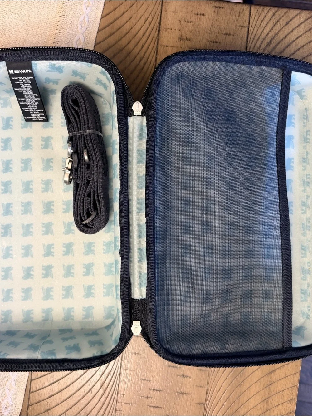 Stanley Black Lunch box Bag with Shoulder Strap - Picture 3 of 12